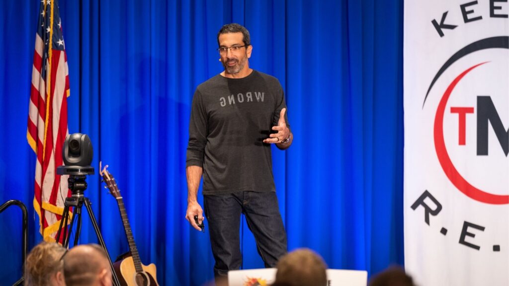 Arnie Malham presents on company culture to TMT Producers Club attendees..